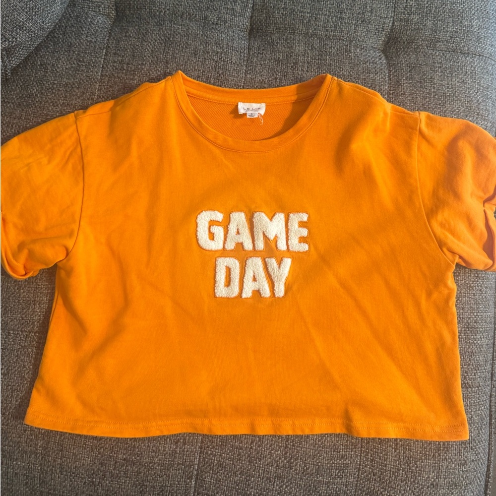 Le Lis Orange Tee